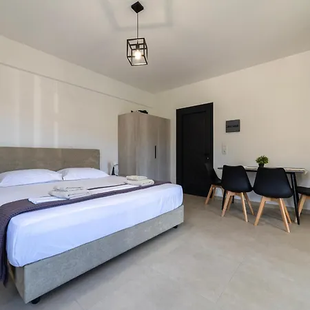 Ns Bed & Breakfast 3*