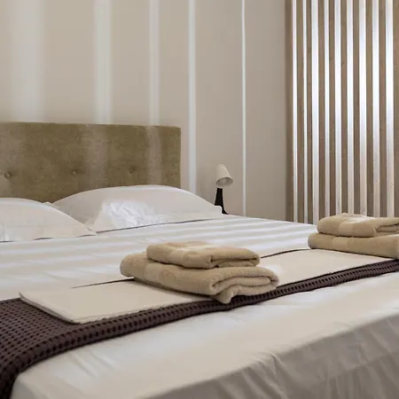 Ns Bed & Breakfast 3*